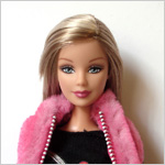barbie_ffrosekilt_H7472_2004_face.jpg