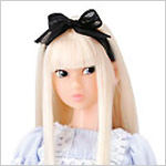 momoko_babybluelabyrinth_2005.jpg