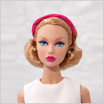 poppy_shesarrived_PP015_2010_face.jpg