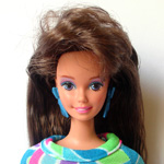 barbie_totallyhairbrun_1117_1992_face.jpg