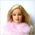 teresa_ffpinkponcho_H8575_face.jpg