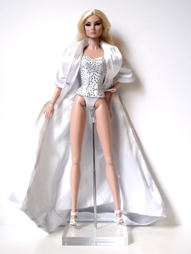giselle_morningdew_2009_82027_pic06.jpg