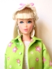 thumb_barbie_farout_21911_pic01.jpg