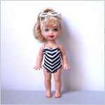 kelly_swim-B5729_pic01_small.jpg